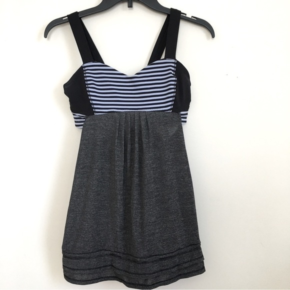 Lululemon back on track built in bra drawcord bottom hem tank top - Picture 2 of 16